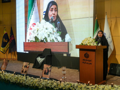 نقش‌آفرینی زنان در ایران امروز ریشه در نگاه والای امام شهید
دارد