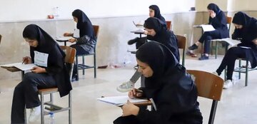 واکنش به برخی انتقادها از نحوه برگزاری امتحانات نهایی/ دانشآموزان جامانده از امتحان با خودروهای ارتش و پلیس به موقع رسیدند