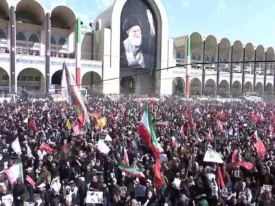 واکنش روزنامه اسرائیلی به مراسم تشییع رهبر شهید / یدیعوت آحارونوت گزارش داد