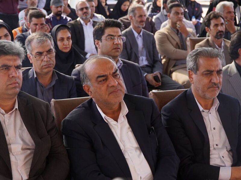افتتاح پروژه‌های گسترده راه و شهرسازی استان کرمان در هفته
دولت