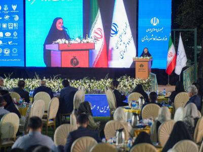 ببینید | آئین بزرگداشت روز خبرنگار با حضور وزیر راه و
شهرسازی (۲)