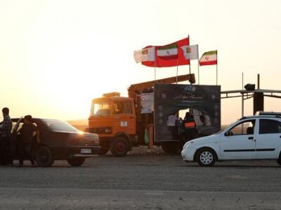 ببینید| برپایی ایستگاه خدمت‌رسانی اداره کل راهداری و
حمل‌ونقل جاده‌ای خراسان جنوبی به زائران و عزاداران دهه پایانی ماه
صفر