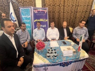 برپایی میز خدمت راه و شهرسازی استان بوشهر در نمازجمعه
بوشهر