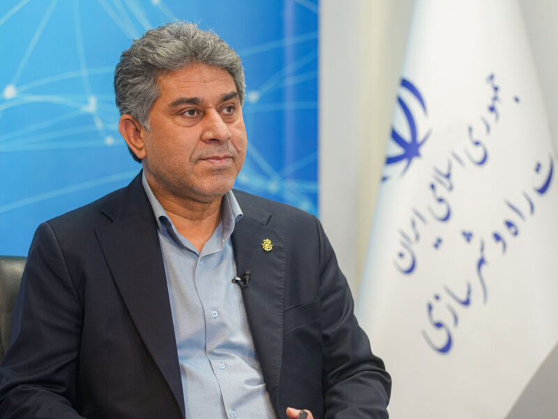 تخلیه و بارگیری ۵۵ میلیون تن کالا در بنادر کشور از آغاز جنگ
تحمیلی سوم