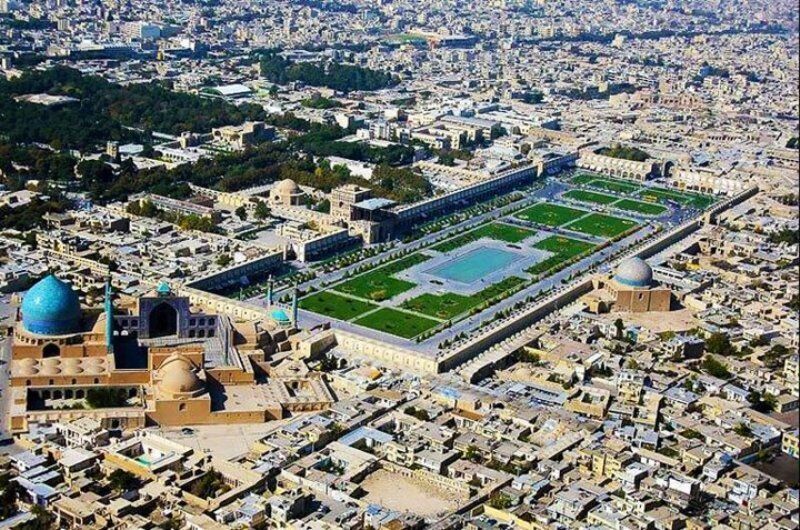 پایان چهار دهه انتظار برای نقشه راه ۱۴۲۰ کلان‌شهر
اصفهان