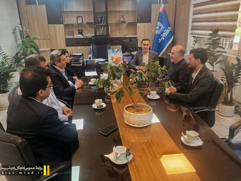 پیگیری تسهیلات بانکی پروژه ۷۰۴ واحدی شهید کریمیان لار در
بانک تجارت فارس