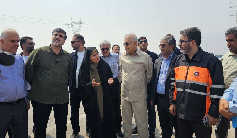 بازدید وزیر راه و شهرسازی از دو پل «کهورستان» و «بوژی‌رو» در استان هرمزگان