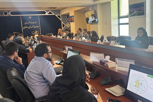 تأکید بر شتاب‌دهی به مطالعات طرح‌های جامع سنندج و
بیجار