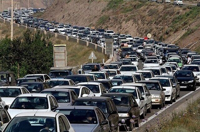 ترافیک سنگین در کندوان، هراز و برخی ورودی‌های تهران