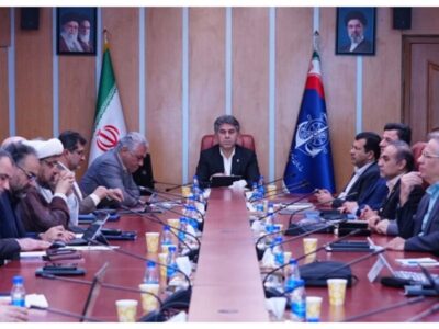 مسیر سرمایه‌گذاری بخش خصوصی باید کوتاه‌تر، شفاف‌تر و چابک‌تر
شود/ پروژه‌ها نباید بلاتکلیف بمانند