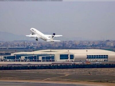 ۳۰۰ نفرساعت کار تخصصی “هما” روی هواپیمای A320 شرکت
زاگرس