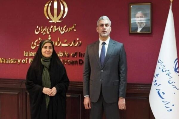 اطلاع نگاشت| بیست و یکمین شماره بولتن هفتگی «راهبران بوشهر»
منتشر شد تاکید ایران و عراق بر توسعه ارتباطات و حمل و نقل/ پروازهای میان دو کشور به زودی از سر گرفته خواهد شد